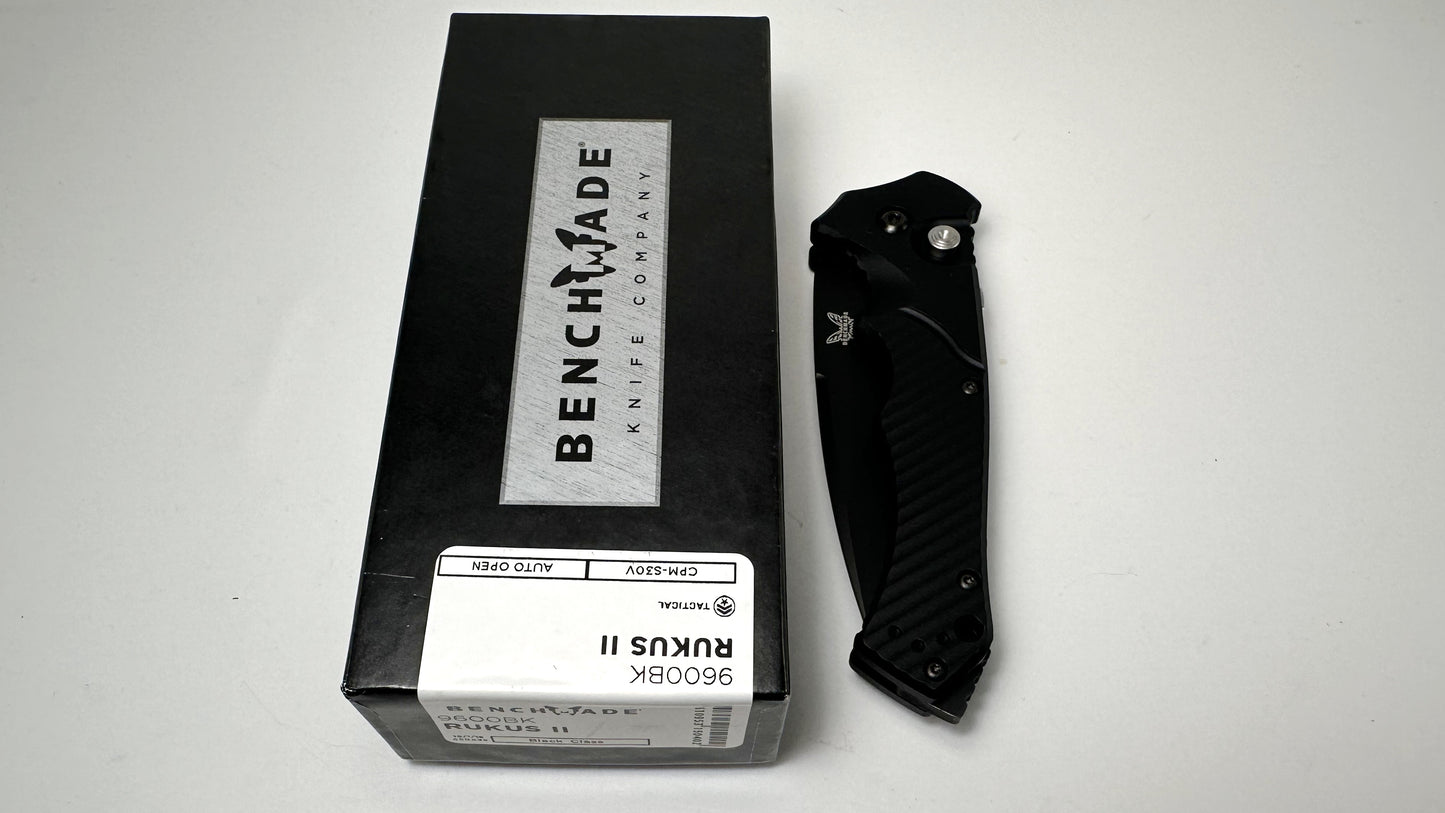 Benchmade Rukus II Automatic 9600BK PRE-OWNED Tactical Black CPM S30V & 6061-T6 Aluminum | Made in USA, 2018