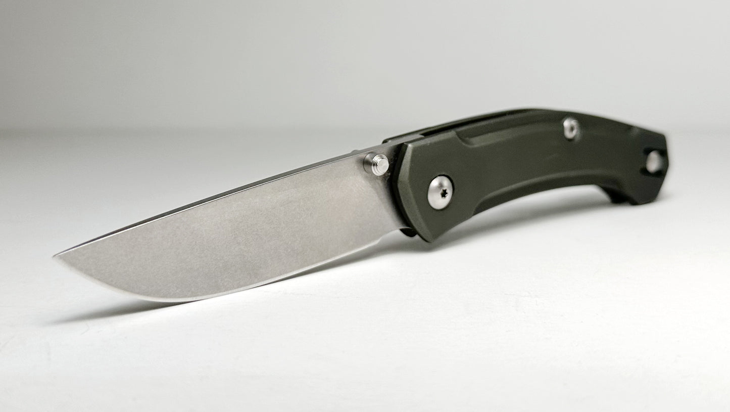 GiantMouse ACE Iona Pre-Owned - OD Green Aluminum Handle Scales & Stonewash 2.9" Bohler M390 Drop Point Blade - Liner Lock Manual w/ Dual Thumb Studs | Made in Italy