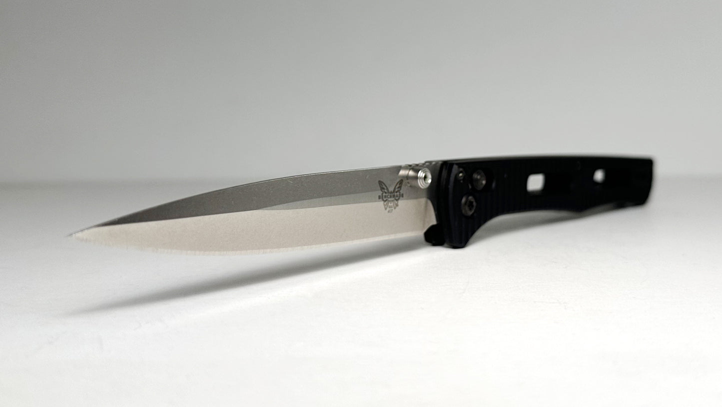 Benchmade Fact 417 Pre-Owned 1st Prod. - Satin 3.95" CPM-S30V Spear Point Blade & Black Grooved Aluminum Handle Scales - AXIS Bar Lock Folder w/ Dual Studs | Made in USA