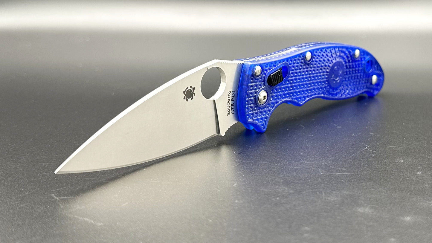 Spyderco Manix 2 C101PBL2 Pre-Owned - Satin CTS-BD1 Leaf-Shaped Drop Point Blade & Translucent Blue FRCP Handle Scales - Bar-Lock w/ Round Thumb Hole | Made in USA