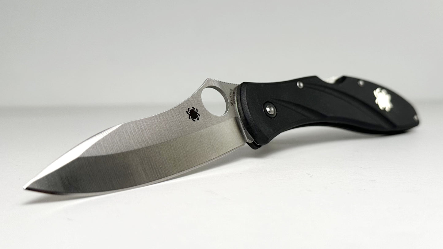 Spyderco Centofante 3 C66PBK3 Pre-Owned -Satin VG-10 Modified Blade & Black FRN Handle Scales - Lockback Manual w/ Round Thumb Hole | Made in Japan