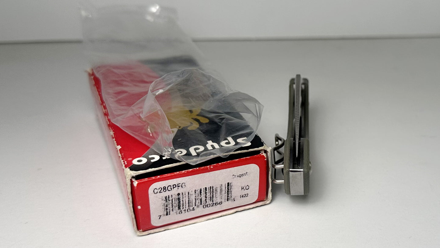 Spyderco Dragonfly C28GPFG Pre-Owned - Satin 2.25" VG-10 Drop Point Blade & Foliage Green G-10 Handle Scales - Lockback Manual w/ Round Thumb Hole | Made in Japan