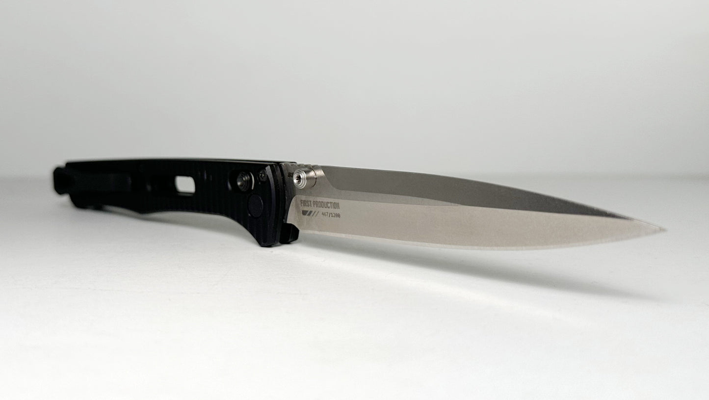 Benchmade Fact 417 Pre-Owned 1st Prod. - Satin 3.95" CPM-S30V Spear Point Blade & Black Grooved Aluminum Handle Scales - AXIS Bar Lock Folder w/ Dual Studs | Made in USA