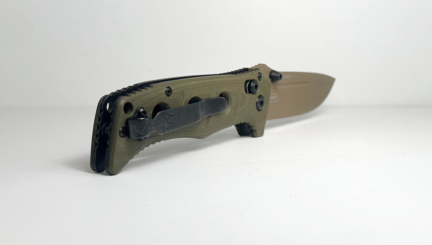 Benchmade Mini Adamas 273FE-2 Pre-Owned - FDE Flat Dark Earth 3.25" CPM CruWear Drop Point Blade & OD Green G-10 Handle Scales - AXIS Bar-Lock Folder | Made in USA