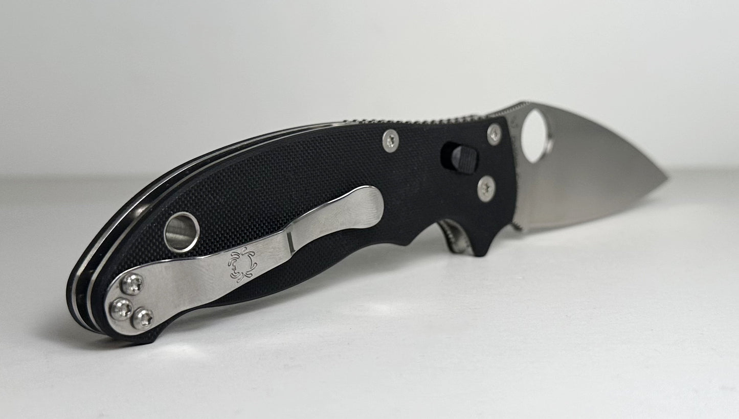 Spyderco Manix 2 C101GP2 Pre-Owned - Satin 3.37" CPM-S30V Drop Point Blade & Black G-10 Handle Scales - Ball Bearing Bar Lock & Round Thumb Hole | Made in USA