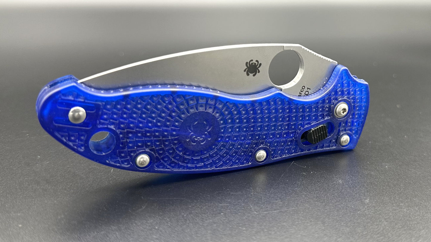 Spyderco Manix 2 C101PBL2 Pre-Owned - Satin CTS-BD1 Leaf-Shaped Drop Point Blade & Translucent Blue FRCP Handle Scales - Bar-Lock w/ Round Thumb Hole | Made in USA