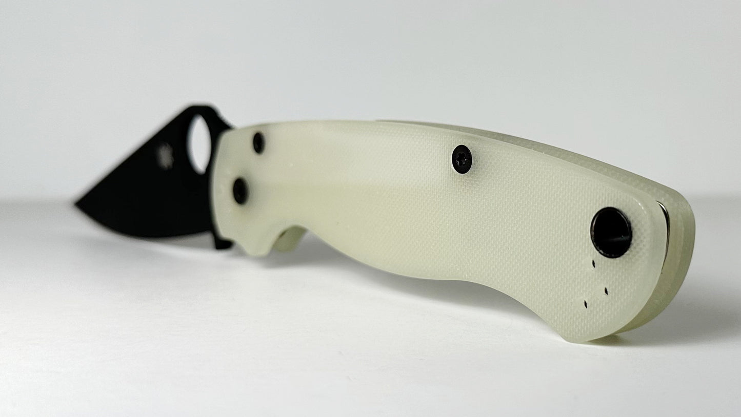 Spyderco Paramilitary 2 C81GM4BKP2 Pre-Owned - Black 3.44" CPM-M4 Leaf-Shaped Blade & Natural Jade G-10 Handle Scales - Compression Lock Manual Folder w/ Round Thumb Hole - BHQ Exc. | Made in USA