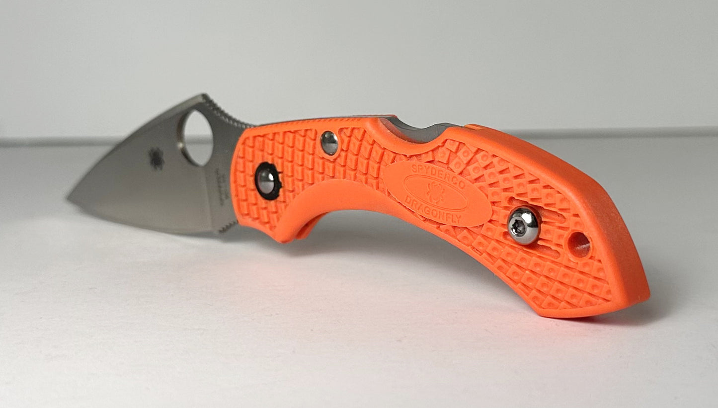 Spyderco Dragonfly 2 C28POR2 Pre-Owned - Satin 2.3" VG-10 Drop Point Blade & Orange FRN Handle Scales - Lockback w/ Round Thumb Hole | Made in Japan