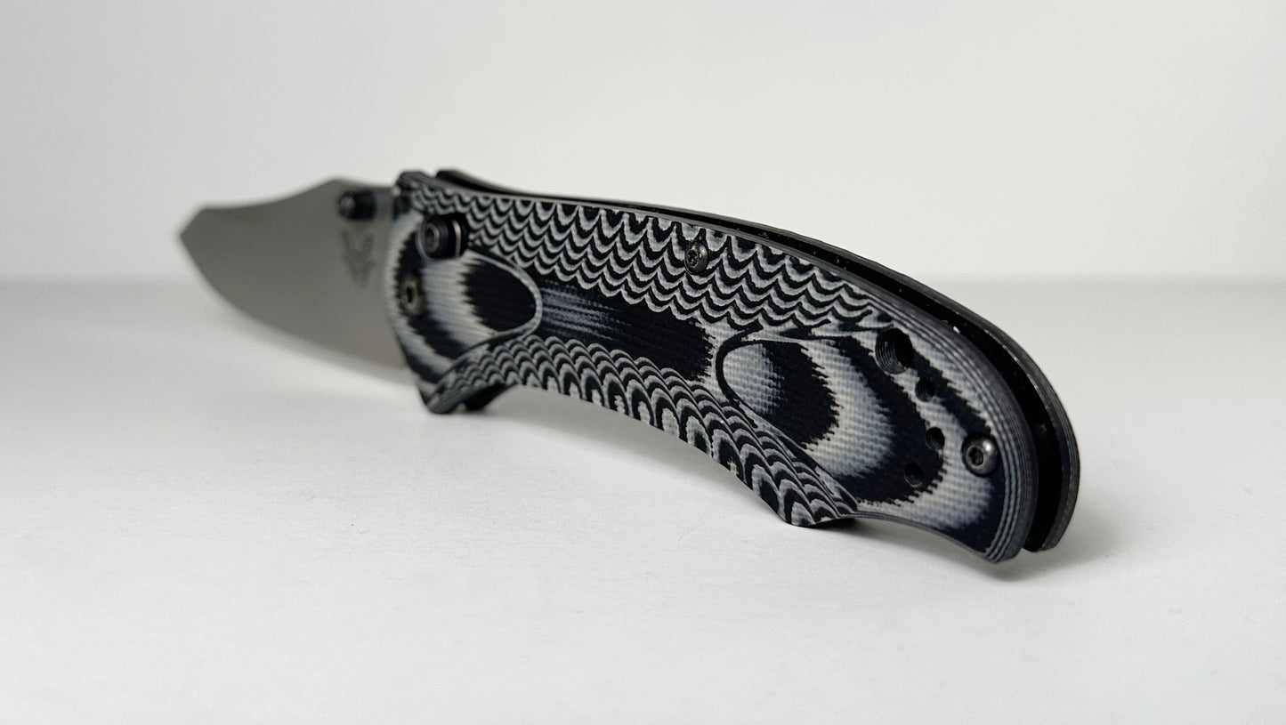 Benchmade Rift 950 Pre-Owned LNIB - Satin 3.7" 154CM Modified Reverse Tanto Blade & Black / Gray G-10 Handle Scales - AXIS Bar-Lock Folder w/ Dual Studs | Made in USA