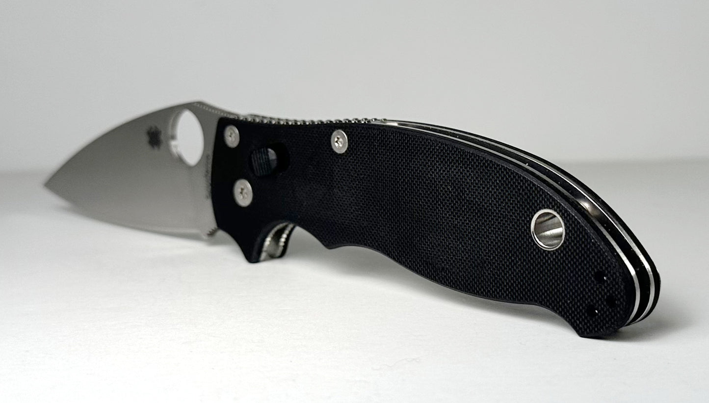 Spyderco Manix 2 C101GP2 Pre-Owned - Satin 3.37" CPM-S30V Drop Point Blade & Black G-10 Handle Scales - Ball Bearing Bar Lock & Round Thumb Hole | Made in USA