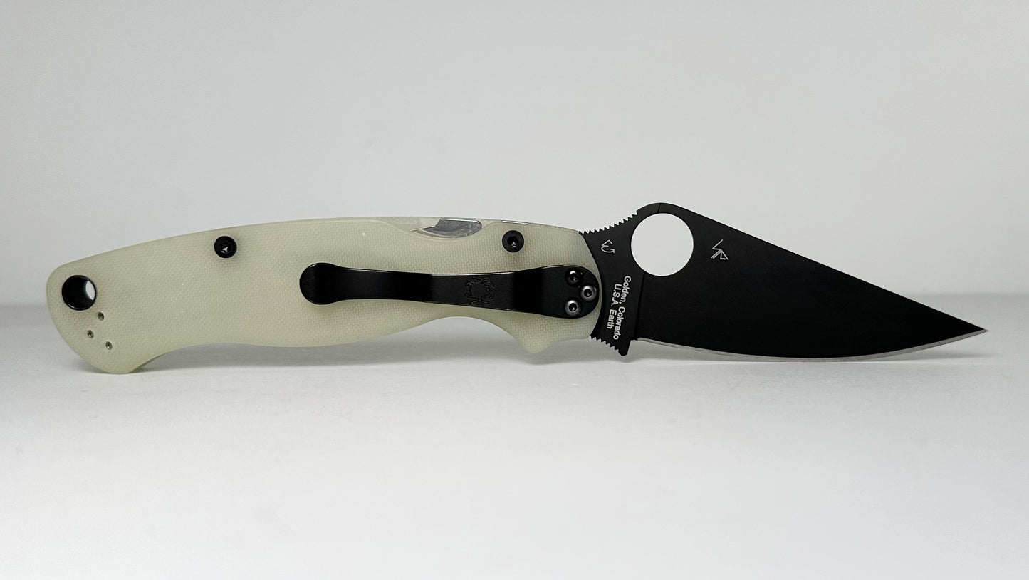 Spyderco Paramilitary 2 C81GM4BKP2 Pre-Owned - Black 3.44" CPM-M4 Leaf-Shaped Blade & Natural Jade G-10 Handle Scales - Compression Lock Manual Folder w/ Round Thumb Hole - BHQ Exc. | Made in USA