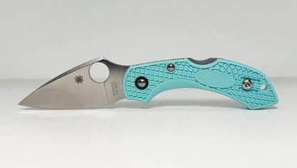 Spyderco Dragonfly 2 Teal C28FPTL2 Pre-Owned Exclusive - Satin 2.3" CPM-S30V Leaf Blade & Teal FRN Handle Scales - Lockback w/ Round Thumb Hole | Made in Japan