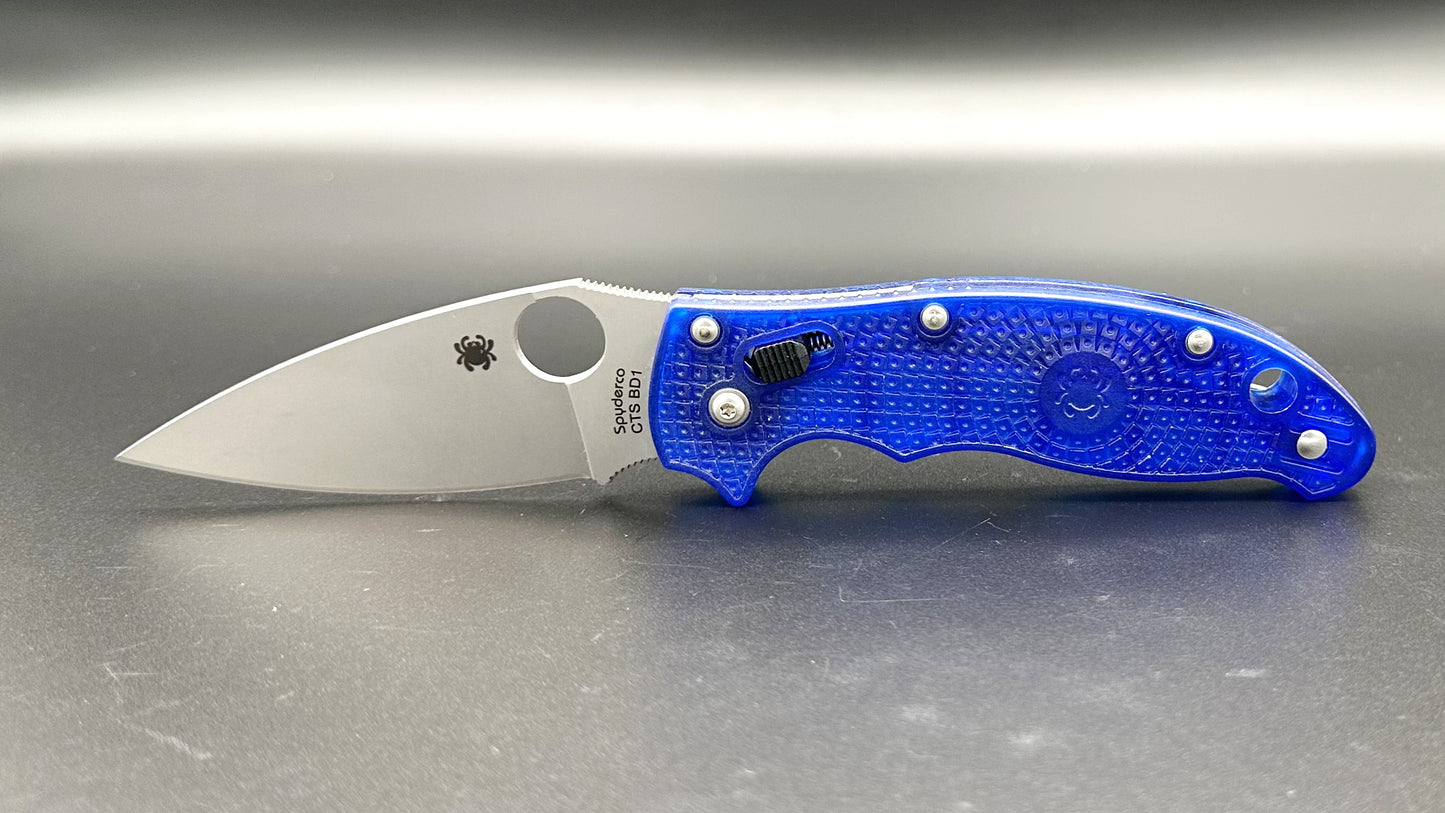 Spyderco Manix 2 C101PBL2 Pre-Owned - Satin CTS-BD1 Leaf-Shaped Drop Point Blade & Translucent Blue FRCP Handle Scales - Bar-Lock w/ Round Thumb Hole | Made in USA