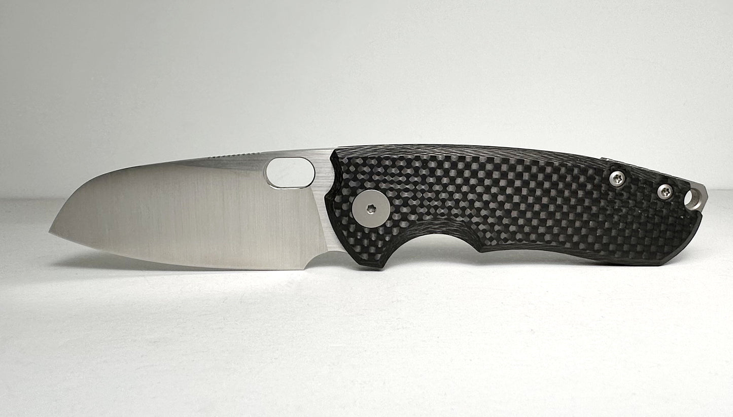 Urban EDC Supply | Jesper Voxnaes F5.5 Folder Pre-Owned - Satin 2.7" Bohler ELMAX Sheepsfoot Blade & Carbon Fiber Handle Scales - Titanium Liner Lock w/ Blade Hole | Made in China