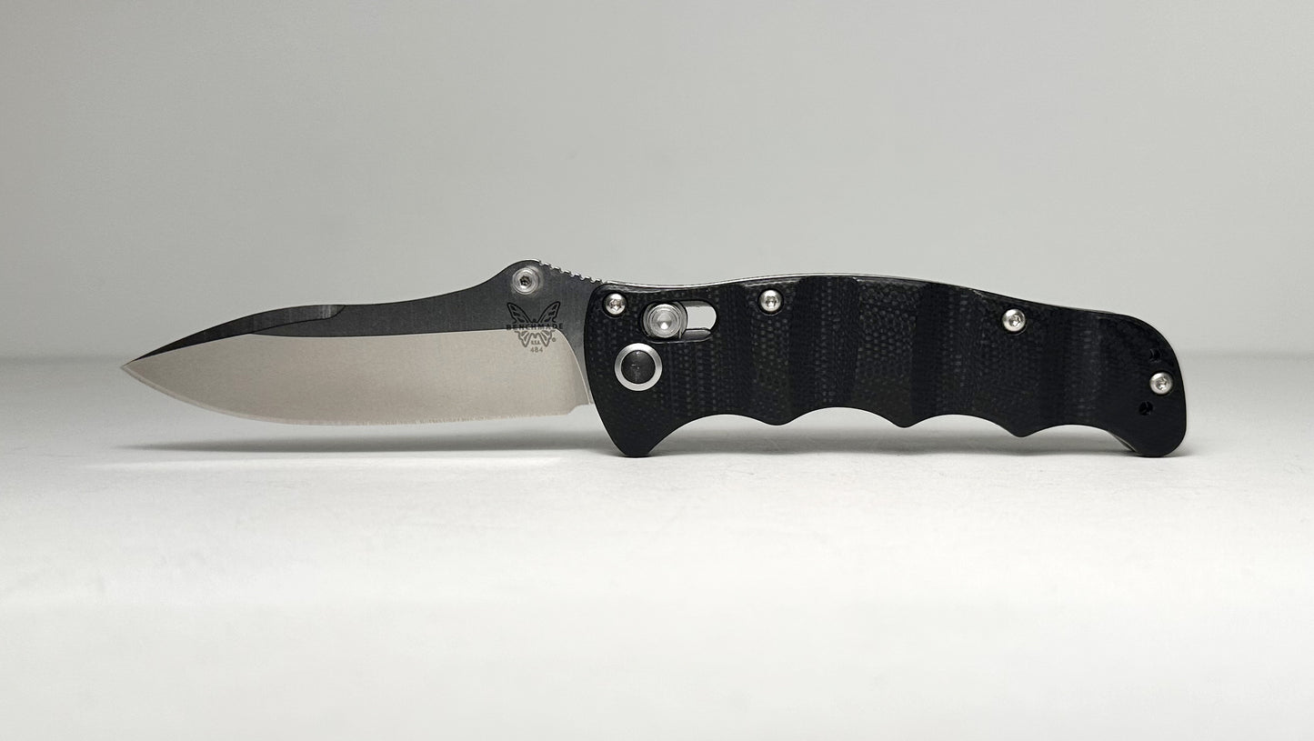 Benchmade Nakamura 484 Pre-Owned - Matte Satin 3.1" Bohler M390 Blade & Black G-10 Handle Scales - AXIS Bar Lock Manual w/ Dual Thumb Studs | Made in USA