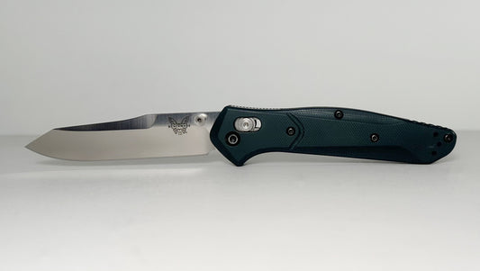 Benchmade Osborne REI Exclusive 940-1702 Pre-Owned - Satin 3.4" CPM-S30V Reverse Tanto Blade & Forest Green G-10 Handle Scales - AXIS Bar Lock Manual | Made in USA