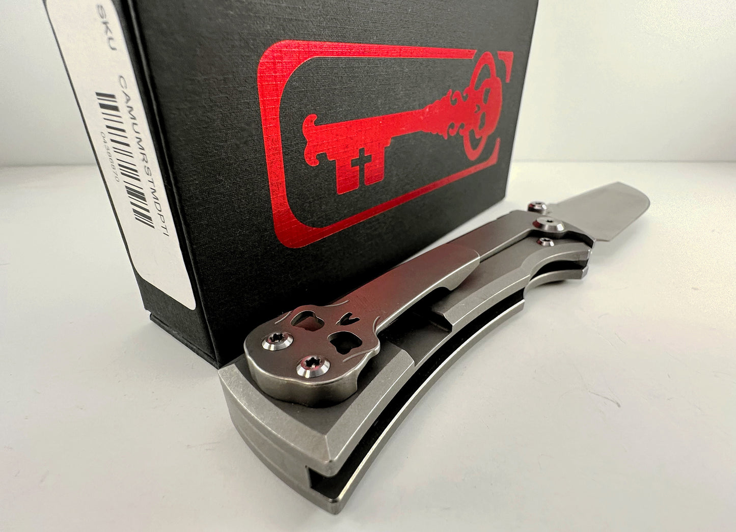 Chaves Street Face-Down Skull Clip