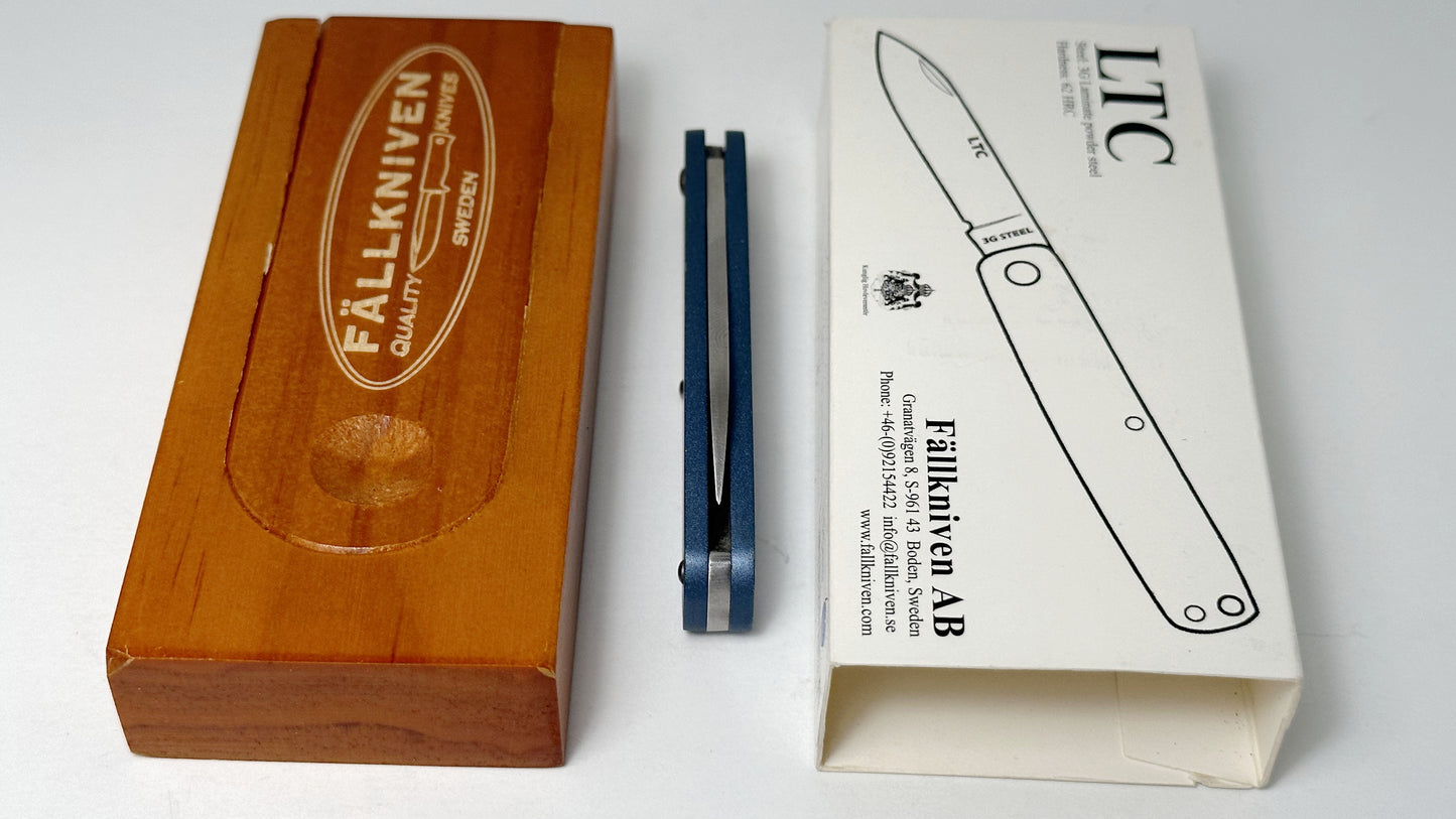 Fallkniven LTC (Legal to Carry) Slip Joint Pre-Owned & USED LTCmb - Satin 3G 2.25" Drop Point Blade & Midnight Blue Aluminum Handle - Wooden Gift Box | Made in Sweden