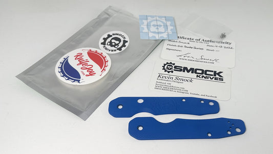 Spyderco | Kevin Smock Pre-Owned - Blue G-10 Snake Textured Handle Scales for Spyderco Smock - NO KNIFE INCLUDED, SCALES ONLY