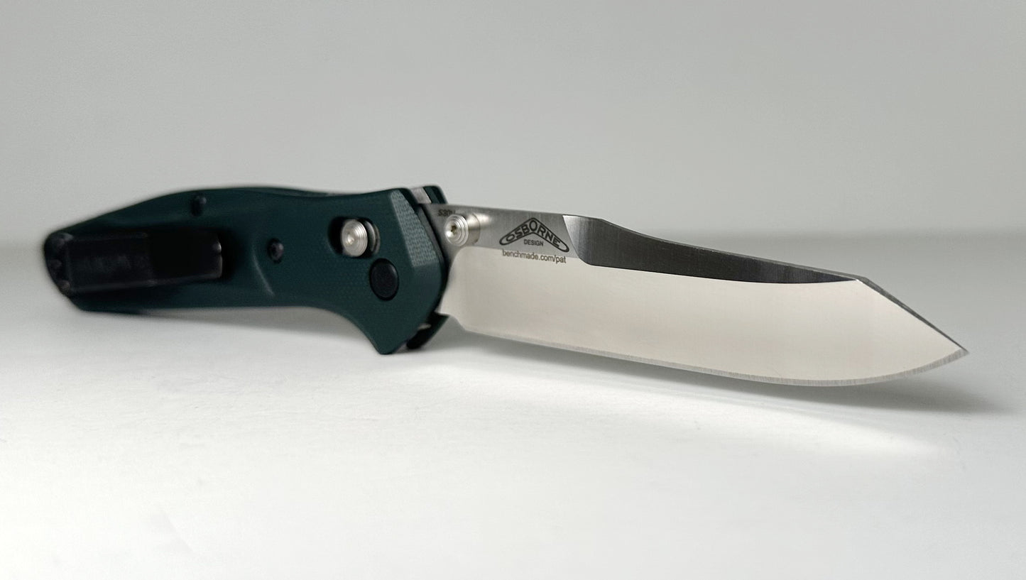 Benchmade Osborne REI Exclusive 940-1702 Pre-Owned - Satin 3.4" CPM-S30V Reverse Tanto Blade & Forest Green G-10 Handle Scales - AXIS Bar Lock Manual | Made in USA