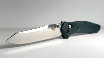 Benchmade Osborne REI Exclusive 940-1702 Pre-Owned - Satin 3.4" CPM-S30V Reverse Tanto Blade & Forest Green G-10 Handle Scales - AXIS Bar Lock Manual | Made in USA