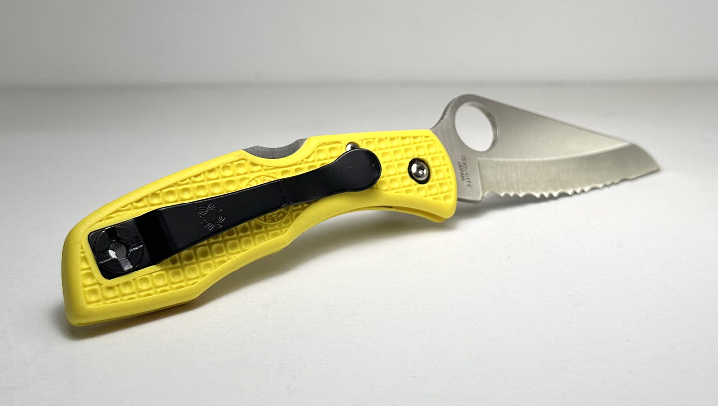 Spyderco Salt 2 C88SYL Pre-Owned - Satin 3" H1 Stainless Fully Serrated Drop Point Blade & Yellow FRN Handle Scales - Lockback Manual w/ Round Thumb Hole | Made in Japan