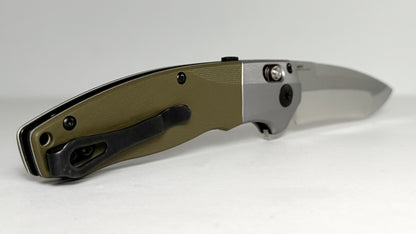 Benchmade Vector AXIS Assist 496 Pre-Owned & Used - Satin CPM-20CV 3.6" Compound Modified Blade & Green G-10 Handle Scales - Spring-Assisted Flipper w/ Spine-Side Lock | Made in USA