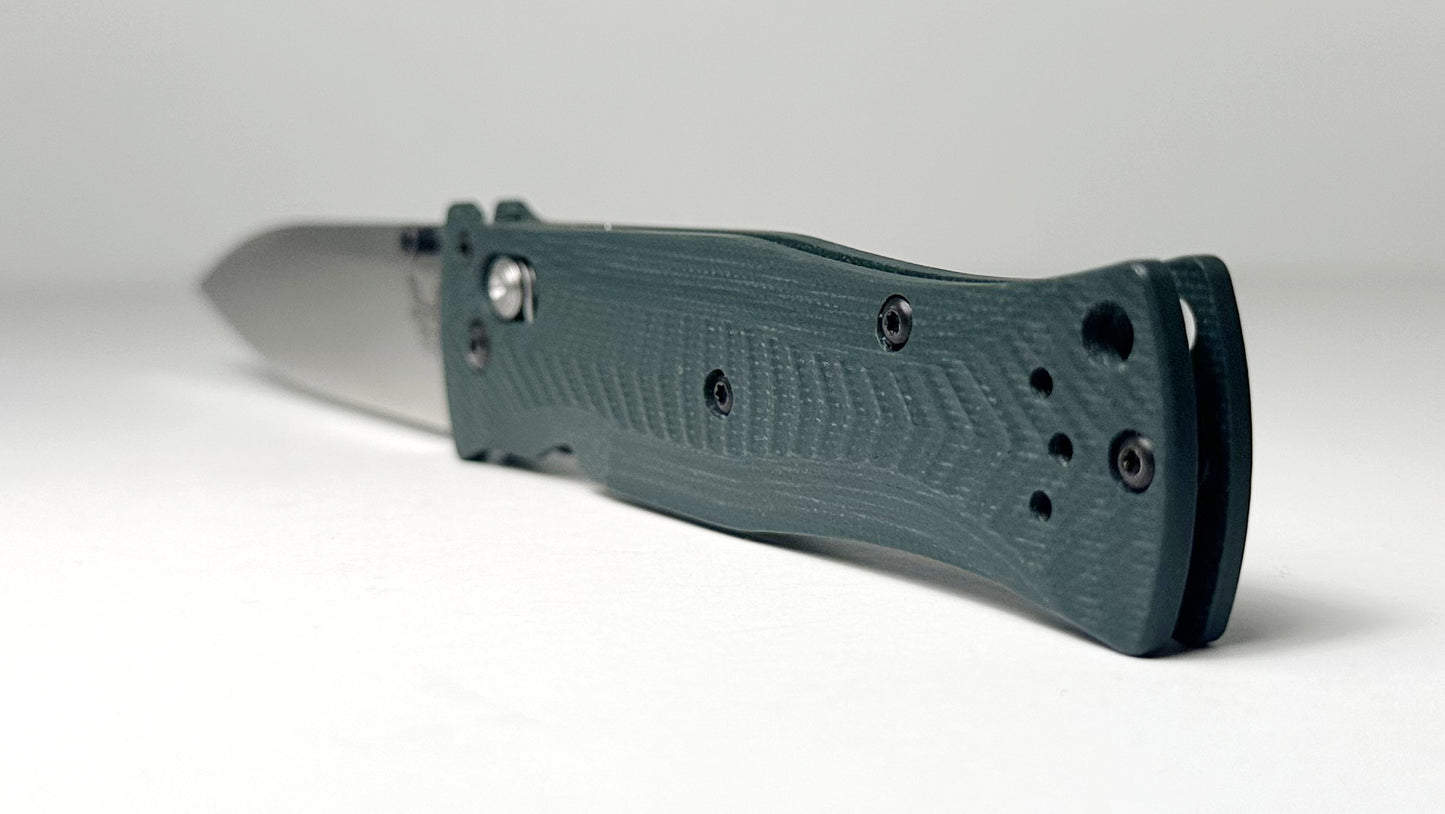 Benchmade Pardue 531-1501 Pre-Owned - Satin CPM-S30V Drop Point Blade & Forest Green G-10 Handle Scales - AXIS Bar-Lock Folder w/ Dual Studs -REI Exclusive | Made in USA
