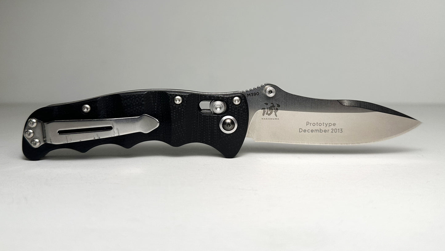 Benchmade Nakamura 484 Pre-Owned - Matte Satin 3.1" Bohler M390 Blade & Black G-10 Handle Scales - AXIS Bar Lock Manual w/ Dual Thumb Studs | Made in USA