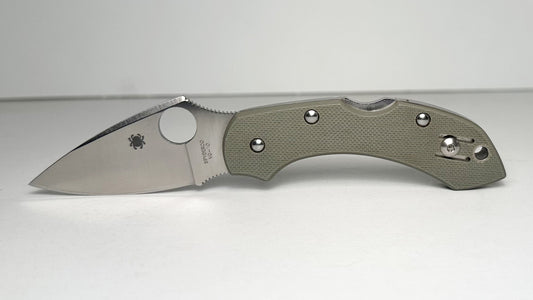 Spyderco Dragonfly C28GPFG Pre-Owned - Satin 2.25" VG-10 Drop Point Blade & Foliage Green G-10 Handle Scales - Lockback Manual w/ Round Thumb Hole | Made in Japan