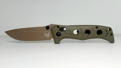 Benchmade Mini Adamas 273FE-2 Pre-Owned - Flat Dark Earth 3.25" CPM CruWear Drop Point Blade & OD Green G-10 Handle Scales - AXIS Bar-Lock Folder | Made in USA