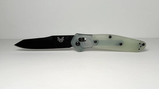 Benchmade Osborne 940BK-2004 BHQ Exlusive Pre-Owned - Black CPM M4 Reverse Tanto Blade & Jade G-10 Handle Scales - AXIS Bar Lock w/ 3.4" Blade & Dual Studs | Made in USA