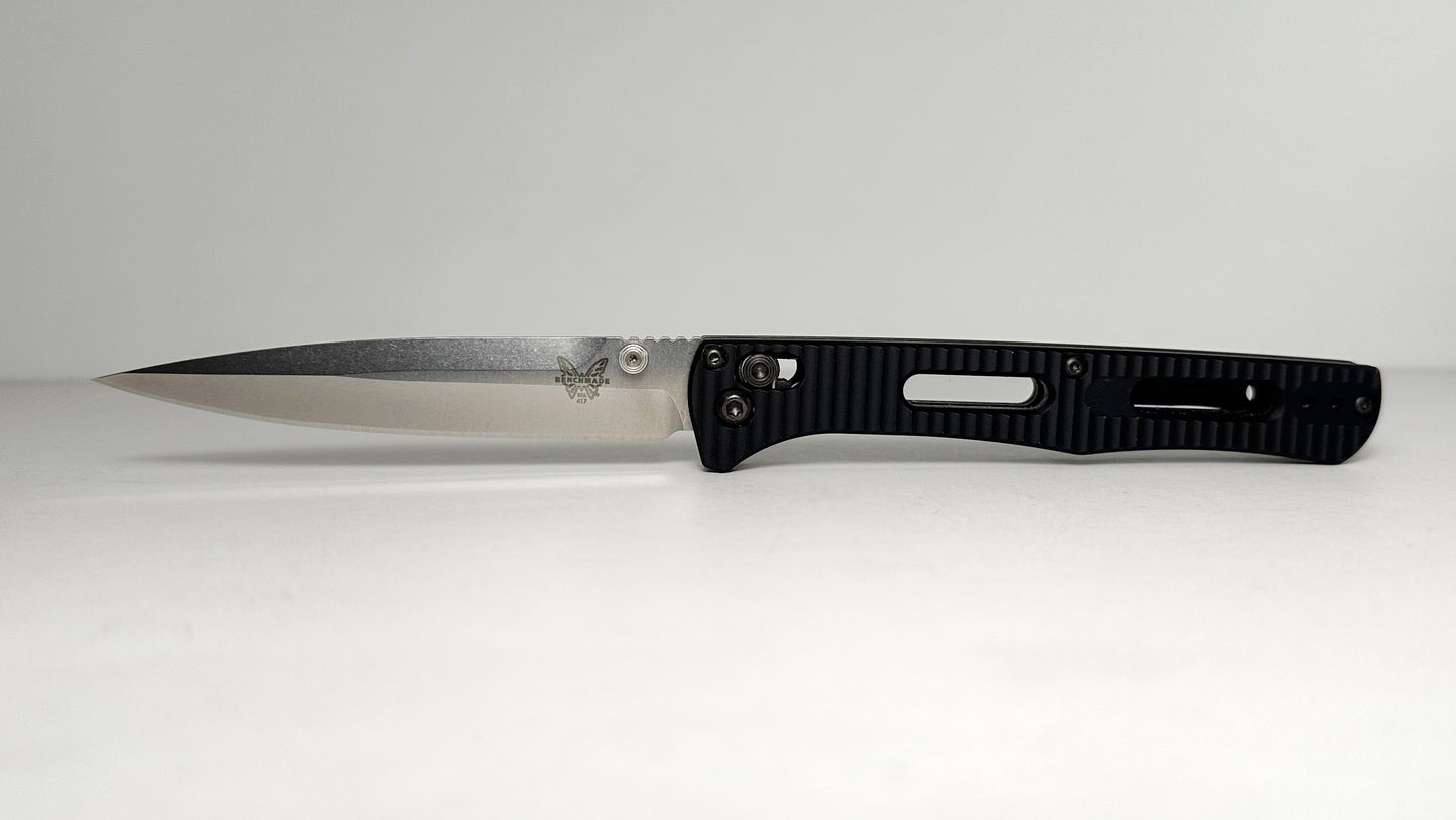 Benchmade Fact 417 Pre-Owned 1st Prod. - Satin 3.95" CPM-S30V Spear Point Blade & Black Grooved Aluminum Handle Scales - AXIS Bar Lock Folder w/ Dual Studs | Made in USA